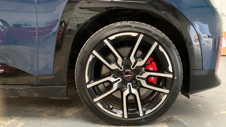 MINI Aceman 190kW John Cooper Works [Level 2] 54kWh 5dr Auto Electric Hatchback